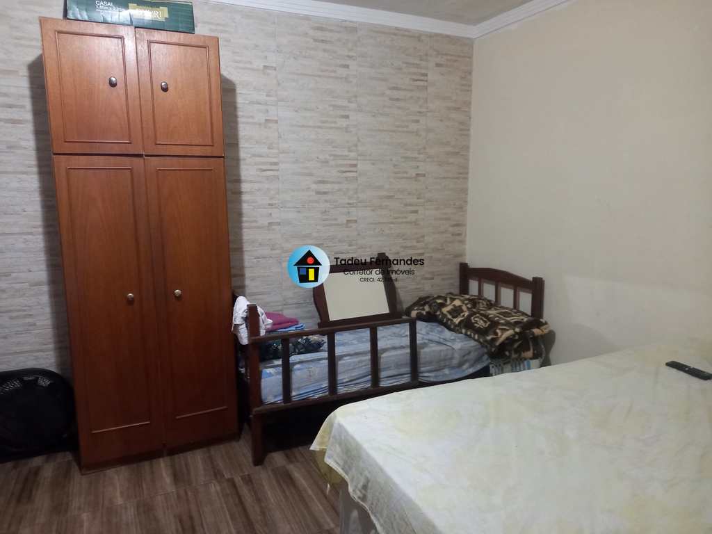 Casa em Mongaguá, no bairro Balneário Itaóca