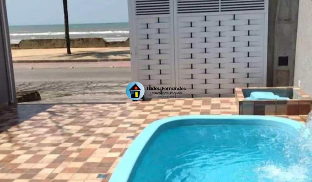 Casa em Mongaguá, bairro Vila Anhanguera