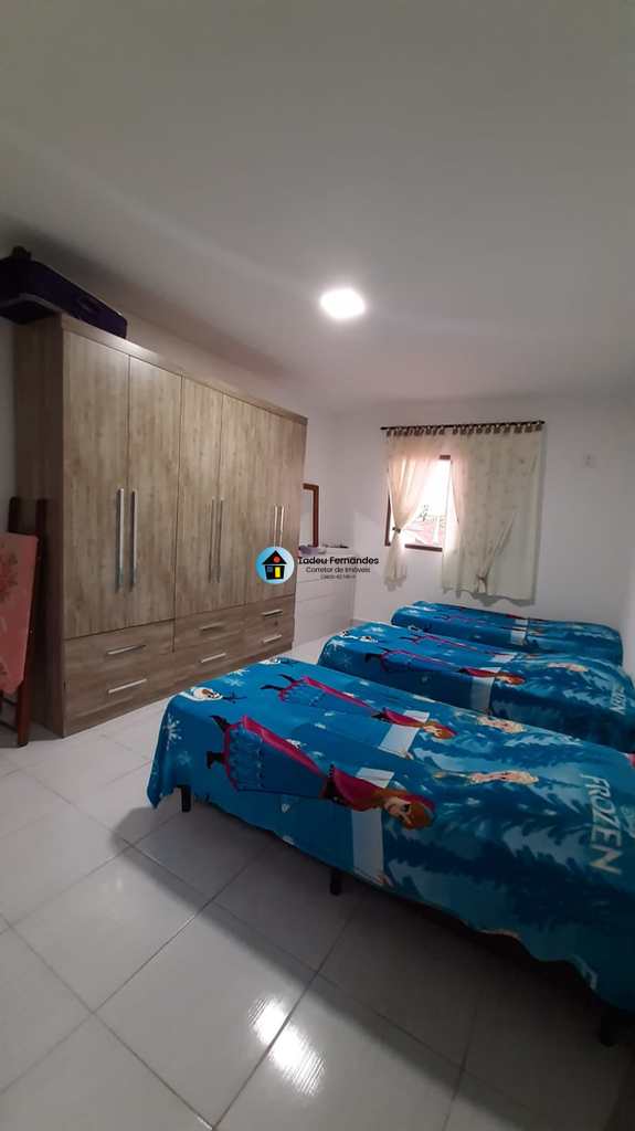 Casa em Itanhaém, no bairro Jardim Suarão