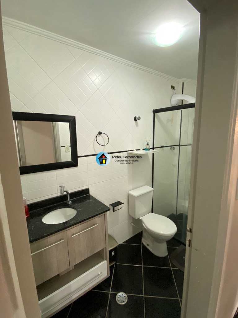 Apartamento em Mongaguá, no bairro Jardim Marina
