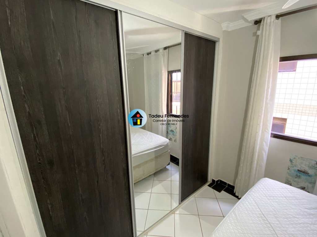 Apartamento em Mongaguá, no bairro Jardim Marina