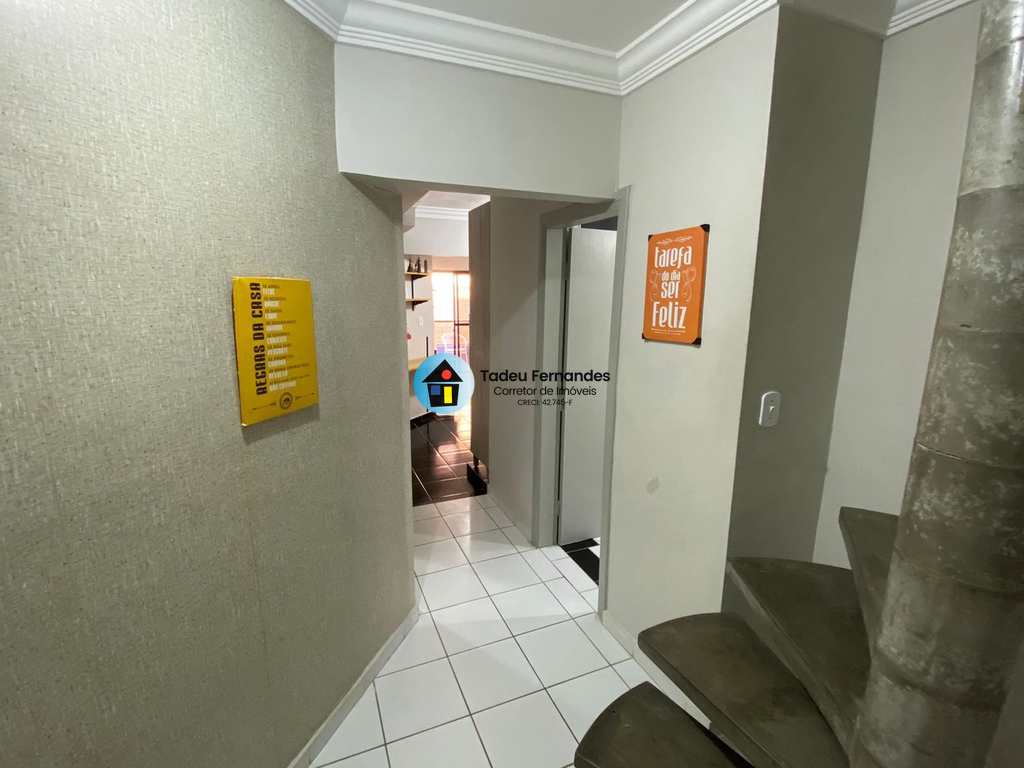 Apartamento em Mongaguá, no bairro Jardim Marina