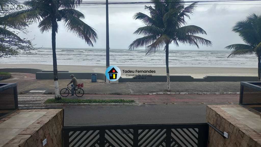 Apartamento em Mongaguá, no bairro Jardim Marina