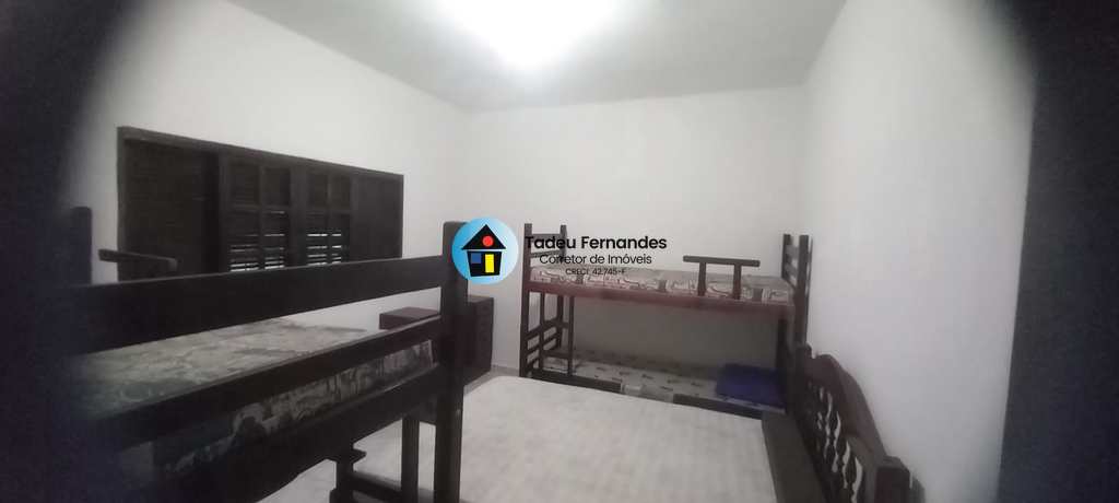 Casa em Mongaguá, no bairro Balneário Europa