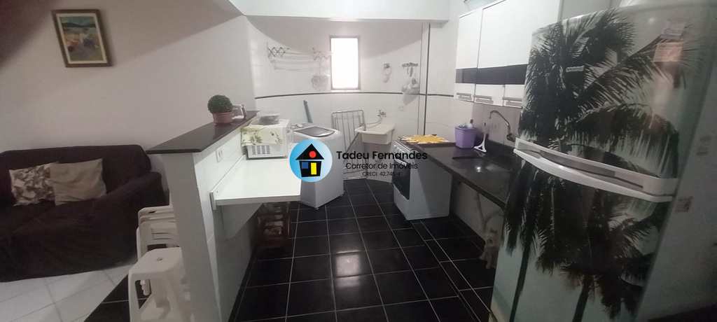 Apartamento em Mongaguá, no bairro Jardim Marina
