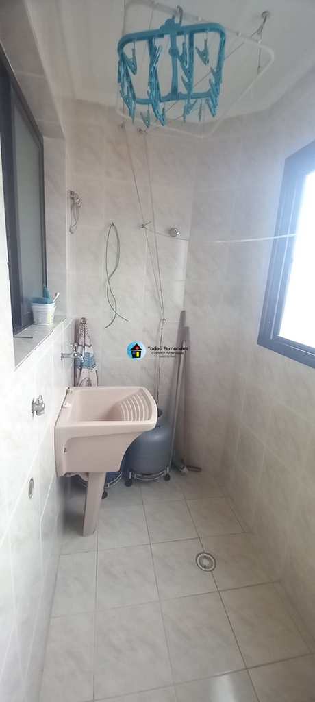 Apartamento em Mongaguá, no bairro Balneário Umuarama