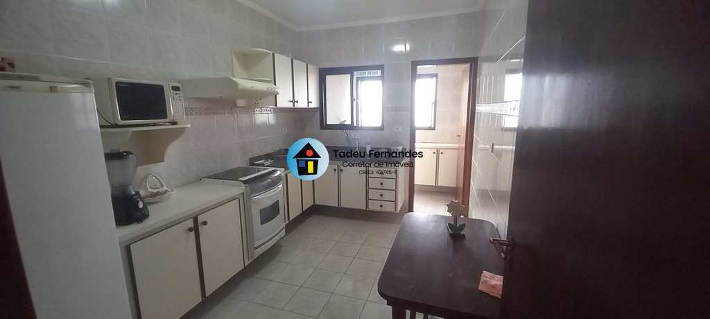 Apartamento em Mongaguá, no bairro Balneário Umuarama