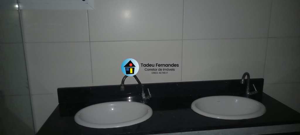 Casa em Mongaguá, no bairro Balneário Itaóca