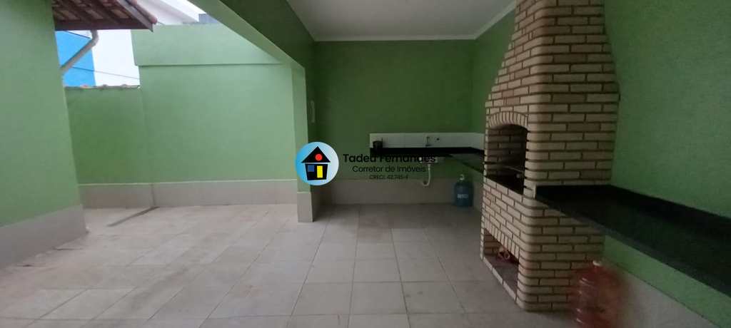 Casa em Mongaguá, no bairro Balneário Itaóca