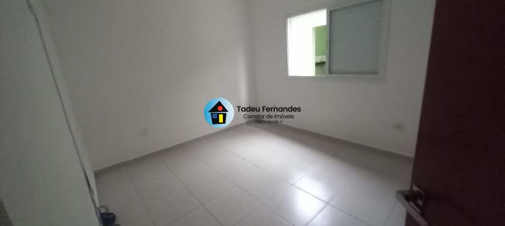 Casa em Mongaguá, no bairro Balneário Itaóca