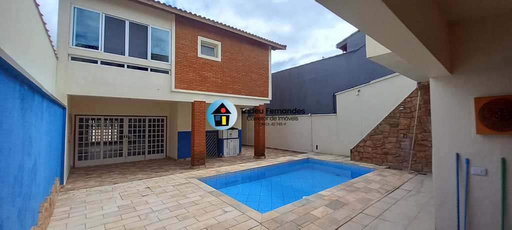 Casa em Itanhaém, no bairro Cibratel I