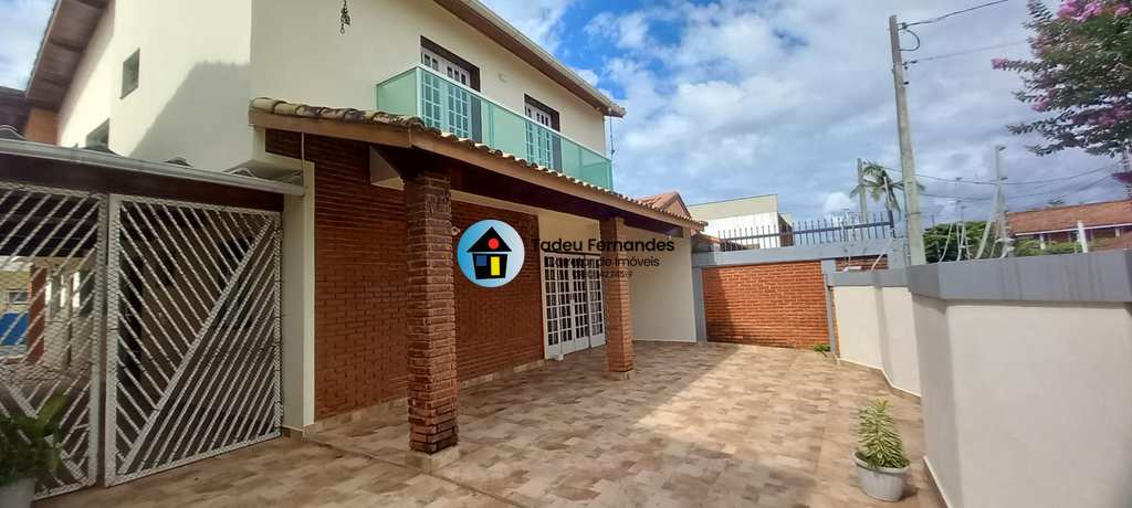 Casa em Itanhaém, no bairro Cibratel I