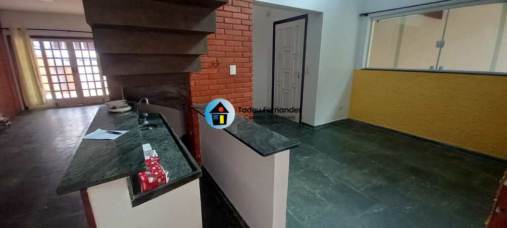 Casa em Itanhaém, no bairro Cibratel I