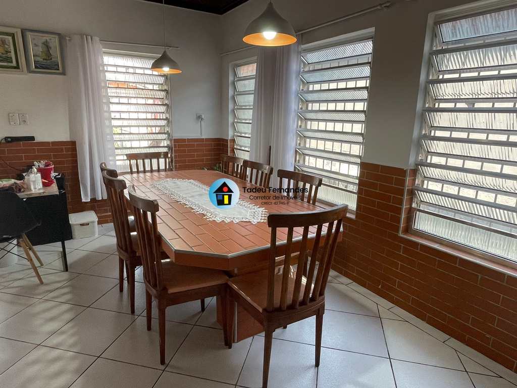 Casa em Mongaguá, no bairro Balneario Vera Cruz