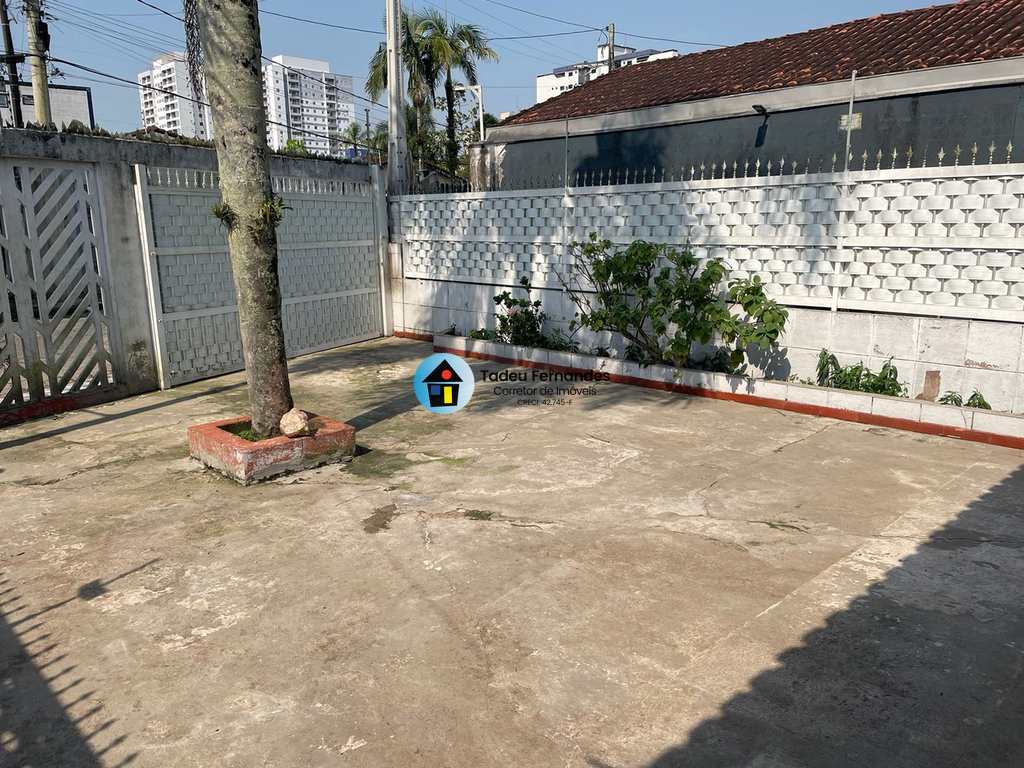 Casa em Mongaguá, no bairro Balneario Vera Cruz