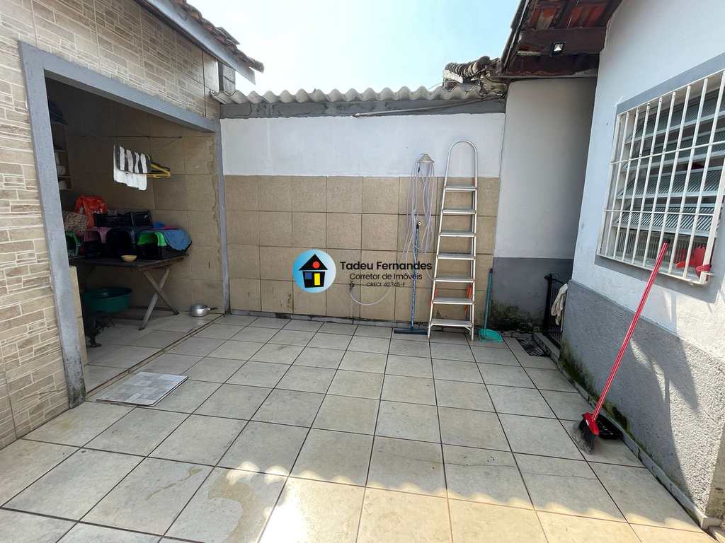 Casa em Mongaguá, no bairro Balneario Vera Cruz