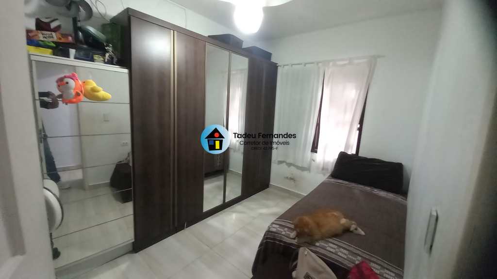 Casa em Mongaguá, no bairro Jardim Marina