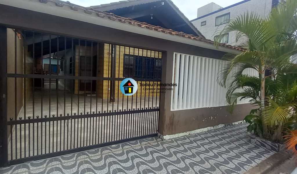 Casa em Mongaguá, bairro Vila Vera Cruz