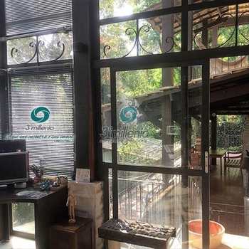 Casa de Condomínio em Jandira, bairro Condomínio Forest Hills