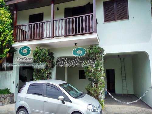 Casa, código 2754 em Cotia, bairro Petit Village