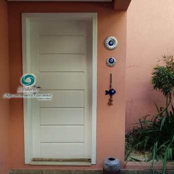 Casa em Carapicuíba, bairro Golf Park