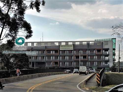 Sala Comercial, código 2426 em Cotia, bairro Granja Viana