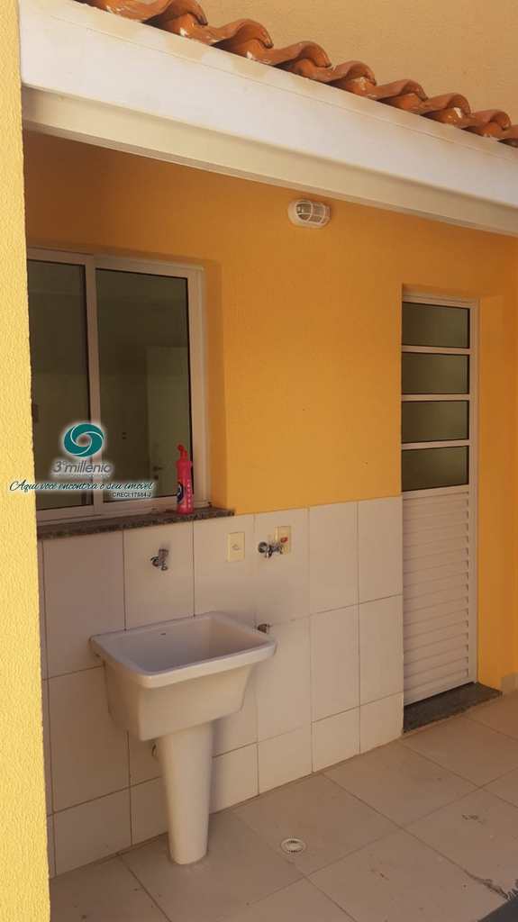 Casa em Cotia, no bairro Chácara Ondas Verdes