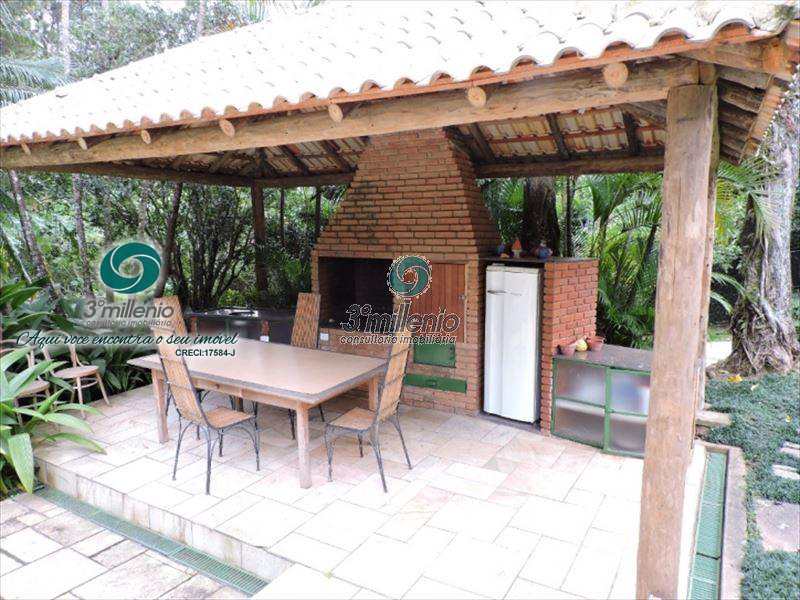 Casa em Cotia, no bairro Granja do Lago