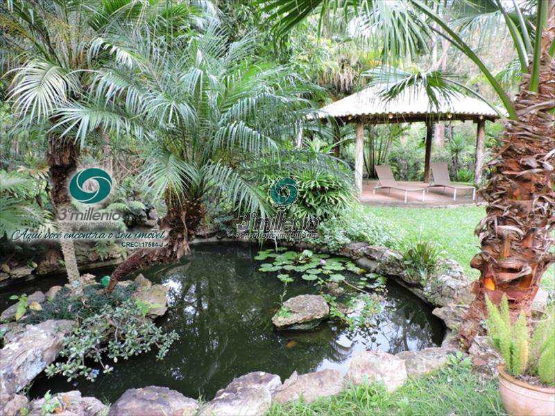 Casa em Cotia, no bairro Granja do Lago