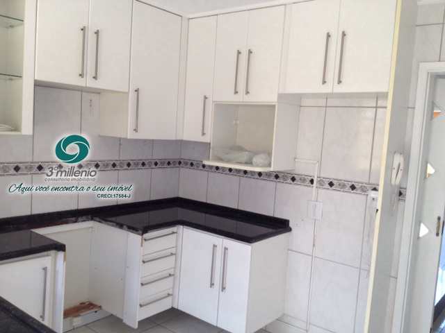 Casa em Cotia, no bairro Granja Viana