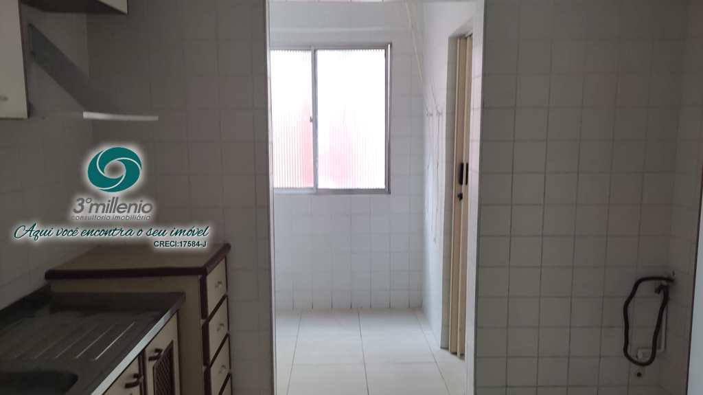 Apartamento em Cotia, no bairro Granja Viana II