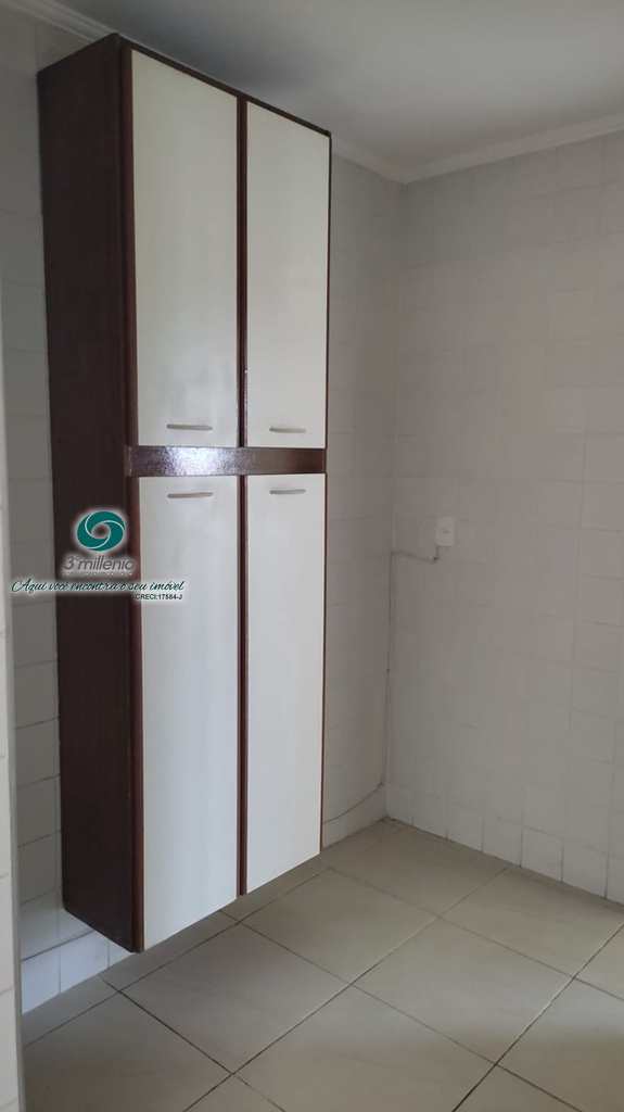 Apartamento em Cotia, no bairro Granja Viana II