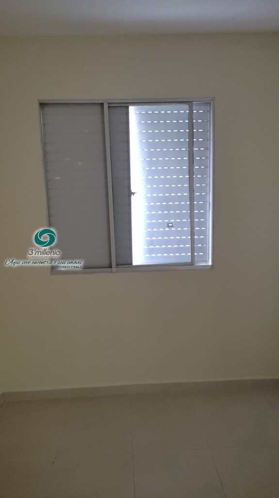Apartamento em Cotia, no bairro Granja Viana II