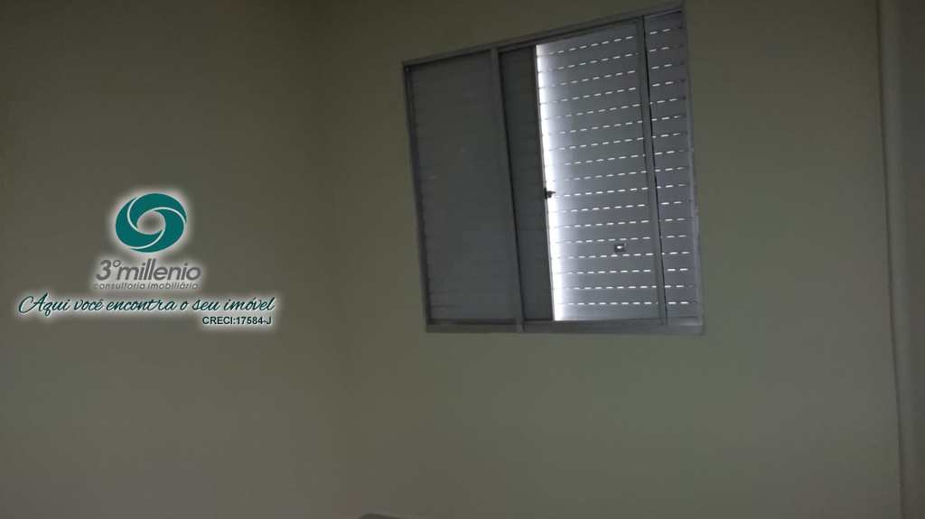 Apartamento em Cotia, no bairro Granja Viana II
