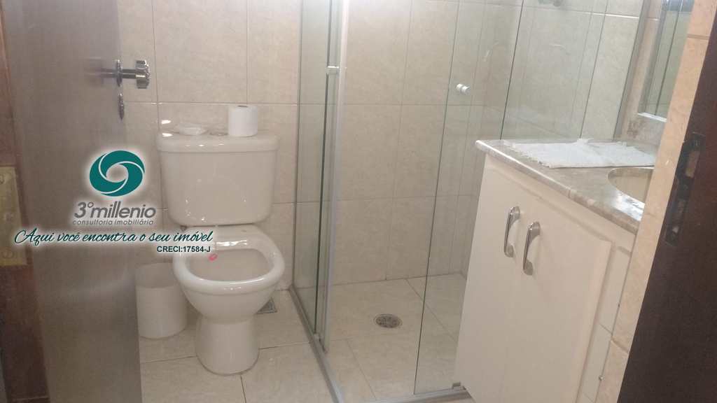 Casa em Cotia, no bairro Jardim Semiramis