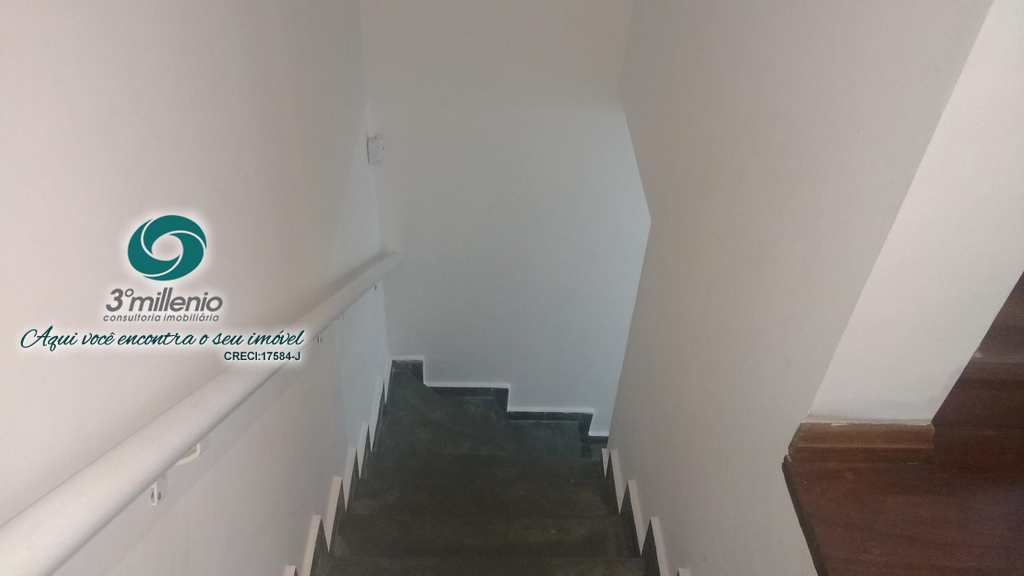 Casa em Cotia, no bairro Jardim Semiramis