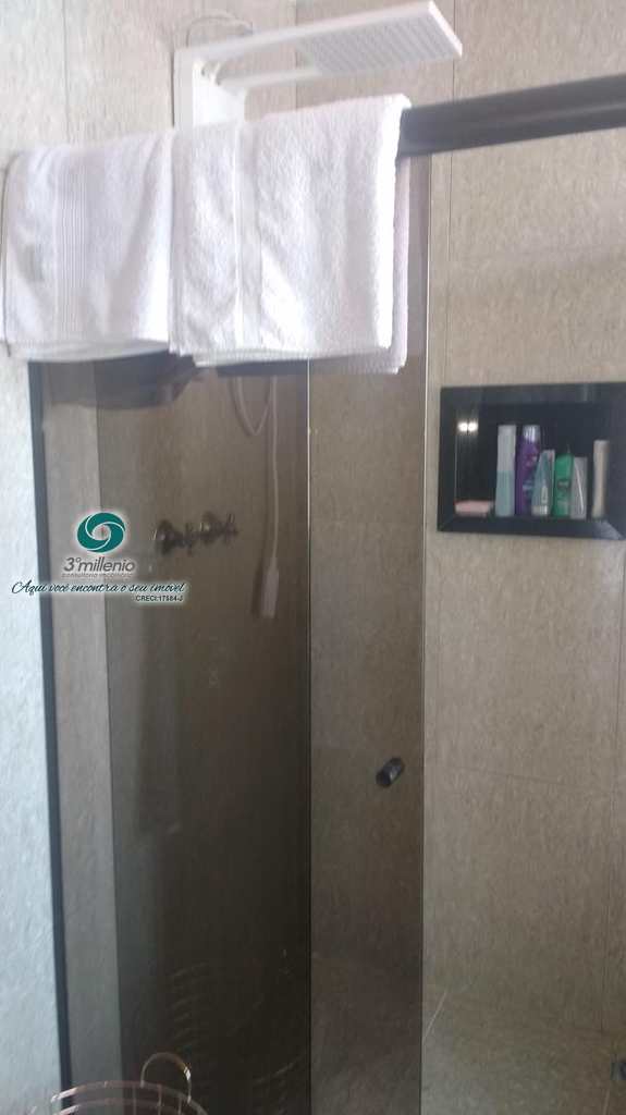 Casa em Cotia, no bairro Jardim Semiramis