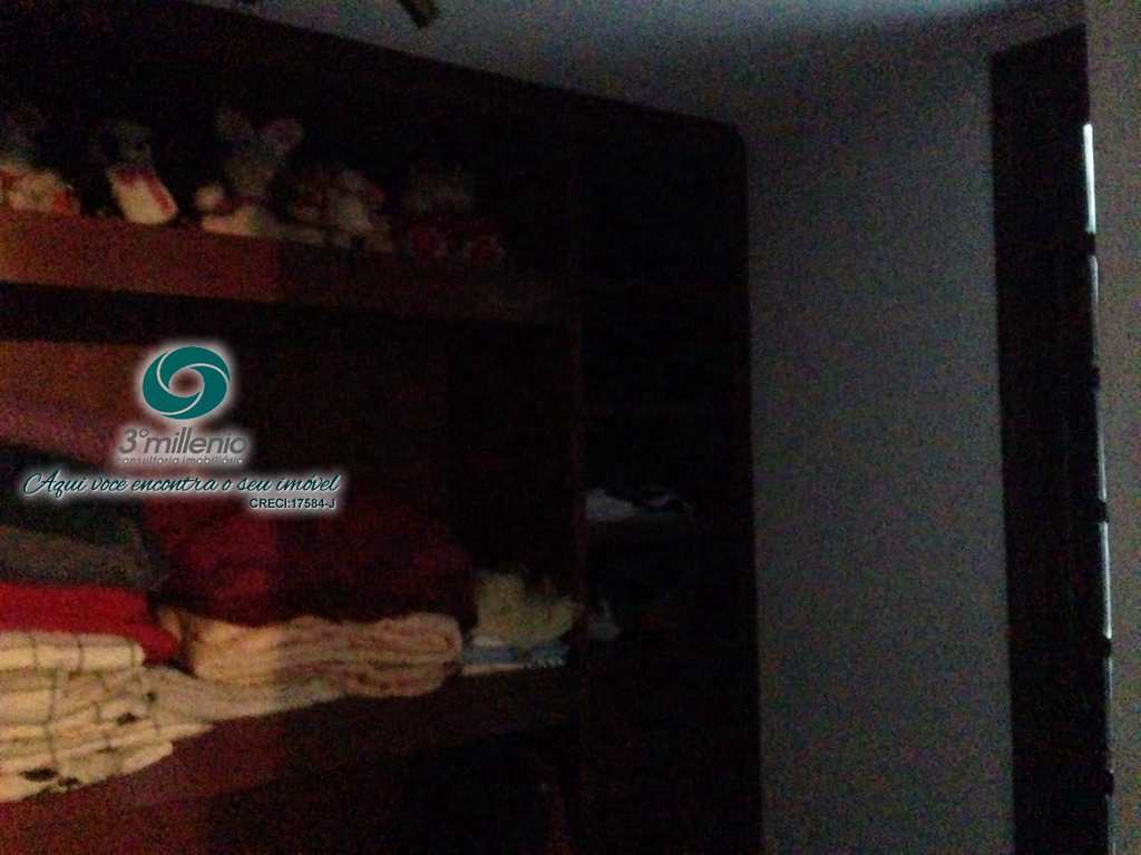 Casa em Cotia, no bairro Jardim Passárgada I