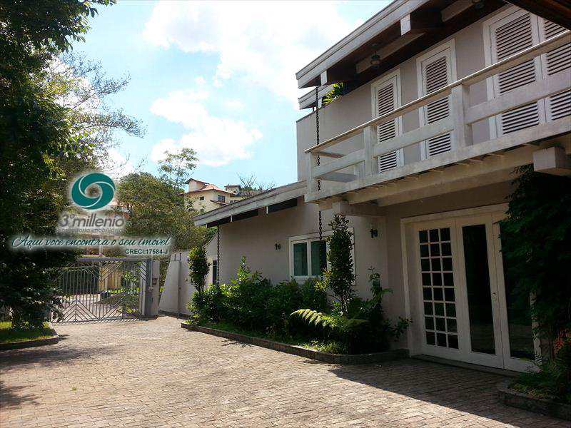 Casa em Cotia, no bairro Jardim Passárgada I