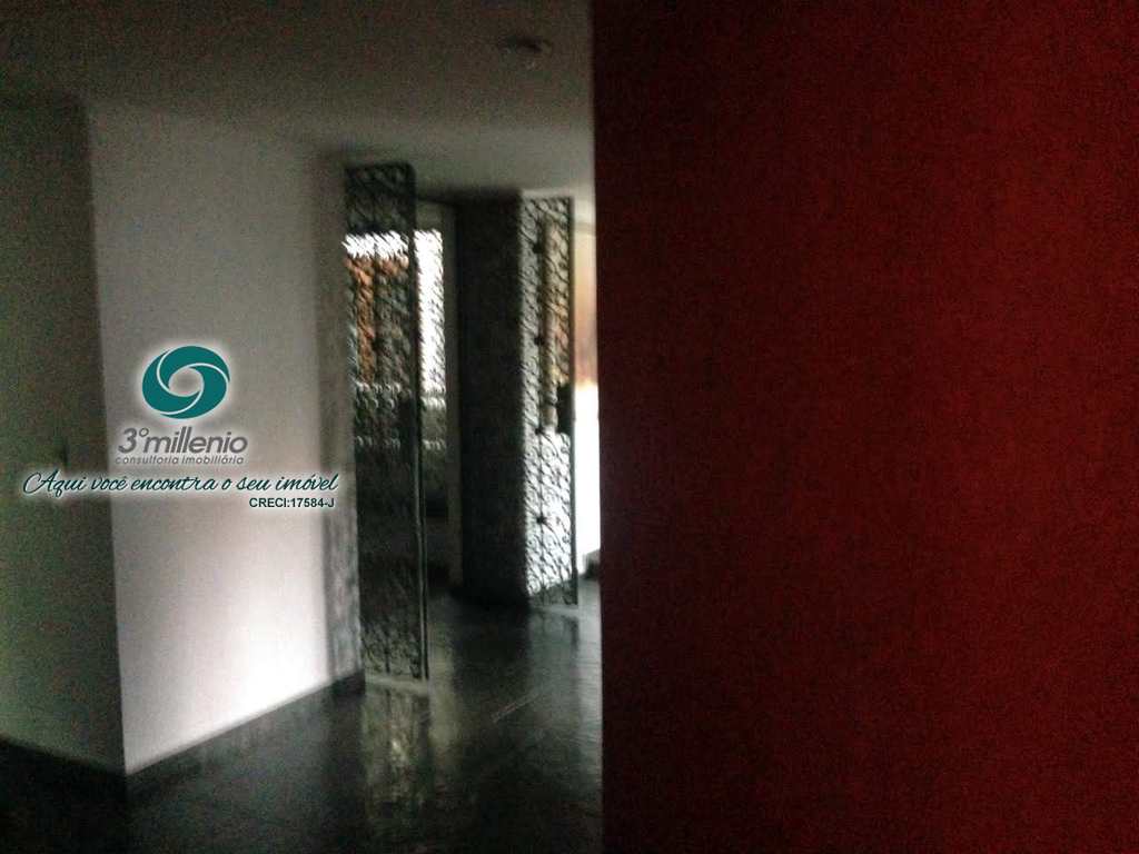 Casa em Cotia, no bairro Jardim Passárgada I