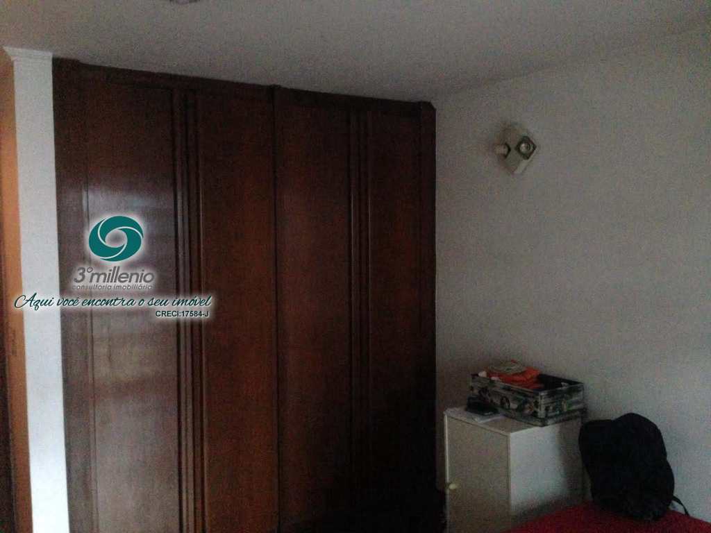 Casa em Cotia, no bairro Jardim Passárgada I