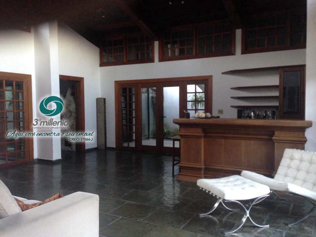 Casa em Cotia, no bairro Jardim Passárgada I