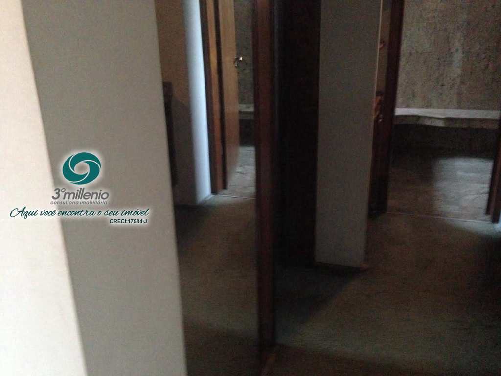 Casa em Cotia, no bairro Jardim Passárgada I