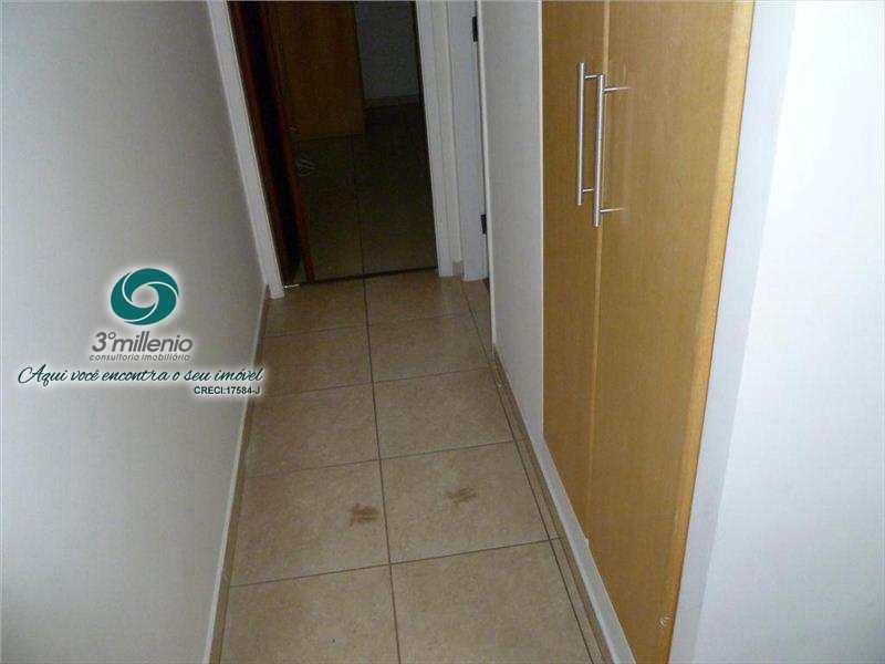Casa em Cotia, no bairro Granja Viana
