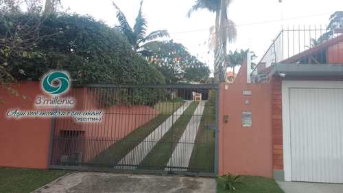 Casa, código 30332 em Carapicuíba, bairro Chácara de La Rocca
