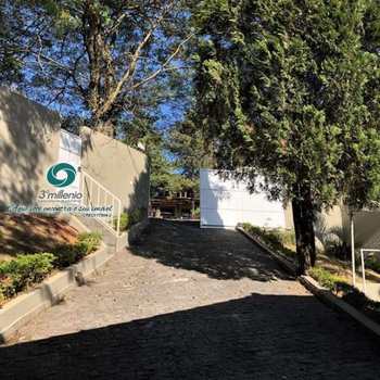 Casa em Carapicuíba, bairro Águas da Fazendinha