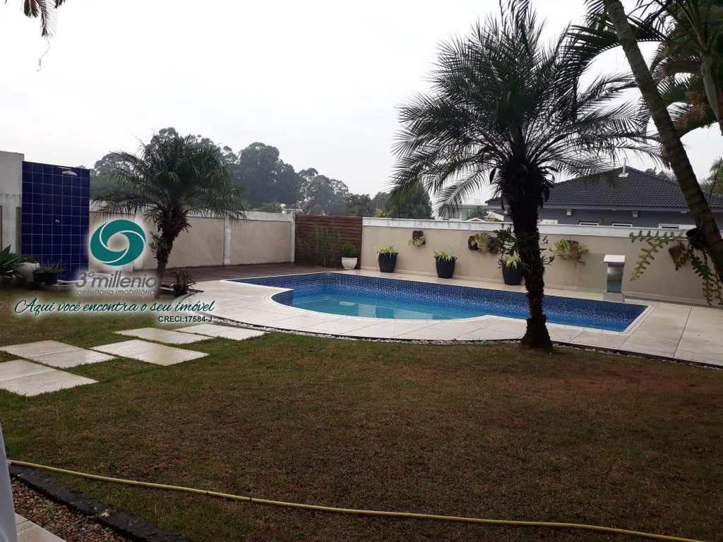 Casa em Cotia, no bairro São Paulo II