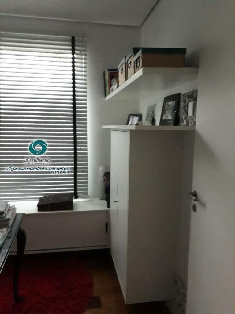 Casa em Cotia, no bairro São Paulo II