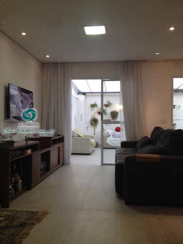 Casa, código 30484 em Carapicuíba, bairro Splendido