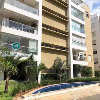 Apartamento em Cotia, bairro Queluz Vitta